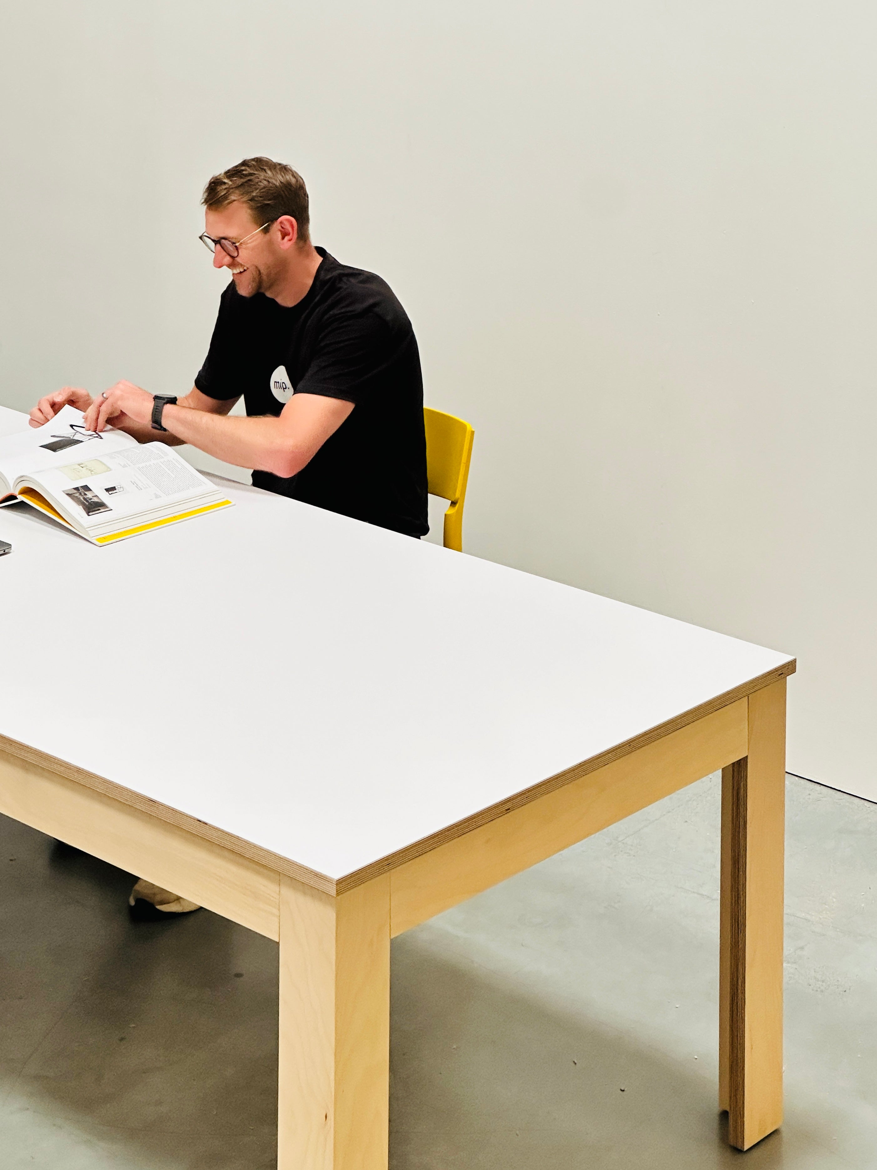 made-to-measure custom dining table